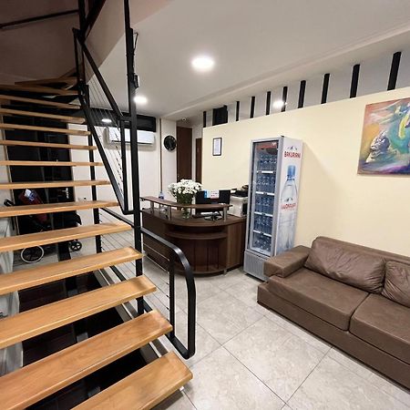 Art Family Hotel تبليسي المظهر الخارجي الصورة